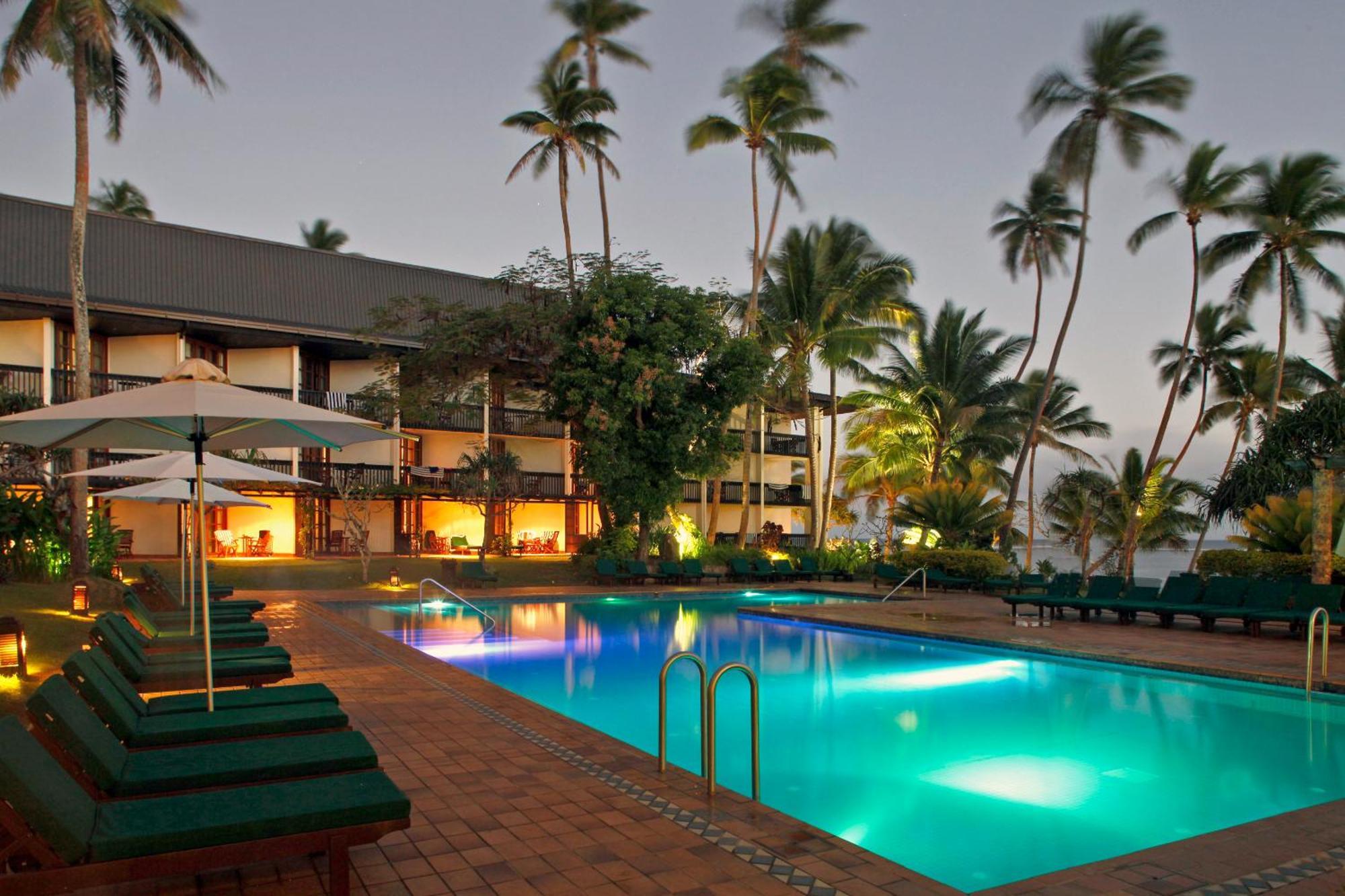 The Warwick Fiji Hotel Korolevu  Kültér fotó The pool at the Royal Kona Resort