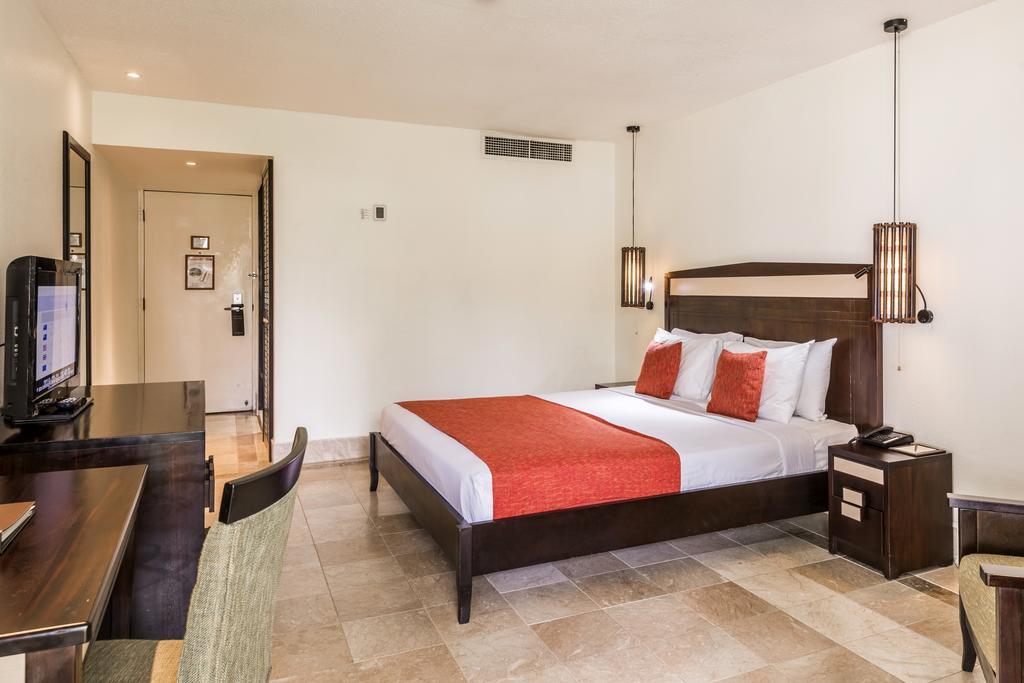 The Warwick Fiji Hotel Korolevu  Szoba fotó