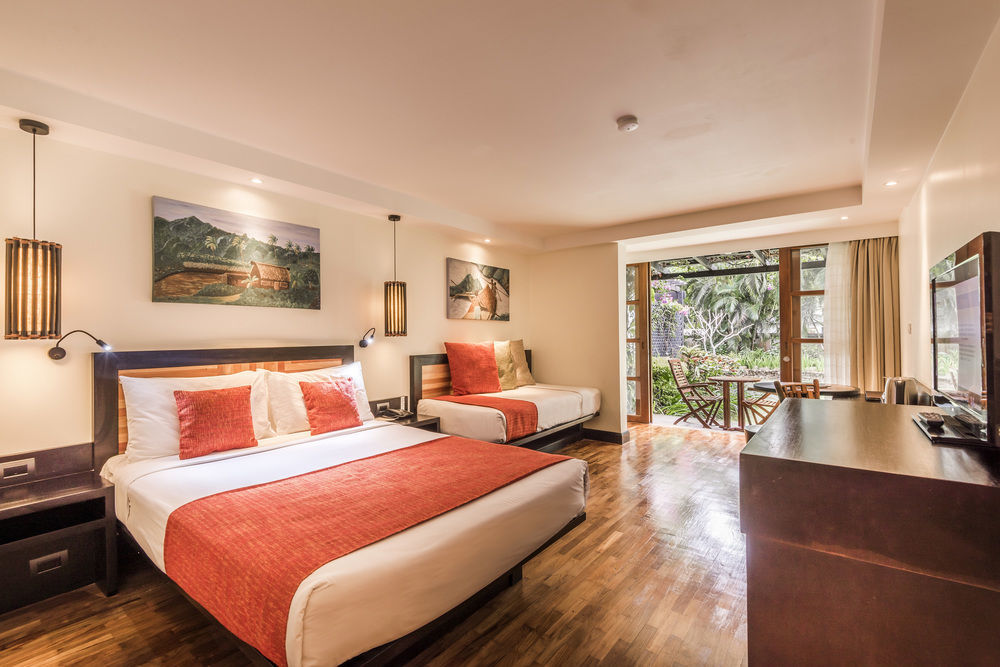 The Warwick Fiji Hotel Korolevu  Kültér fotó Deluxe Room
