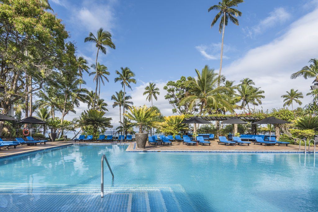 The Warwick Fiji Hotel Korolevu  Kültér fotó Pool at the hotel