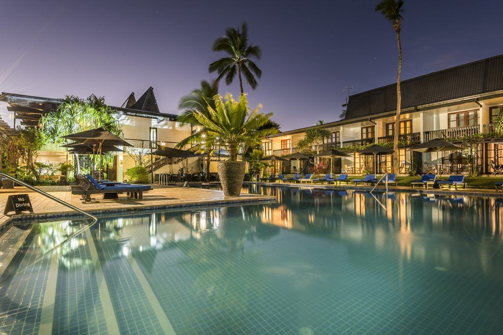 The Warwick Fiji Hotel Korolevu  Kültér fotó The pool at the hotel